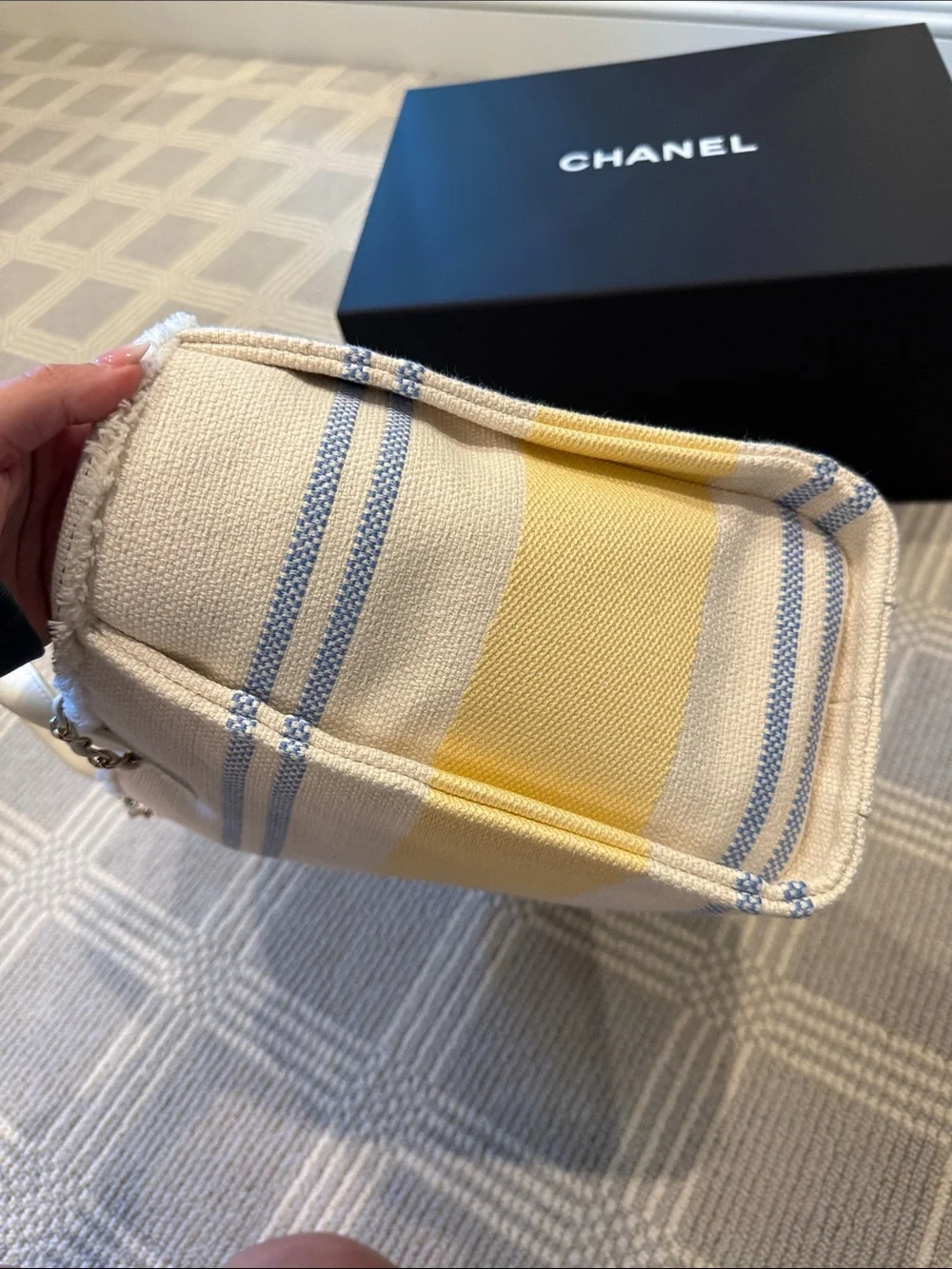 Chanel 25C Large Shopping Tote